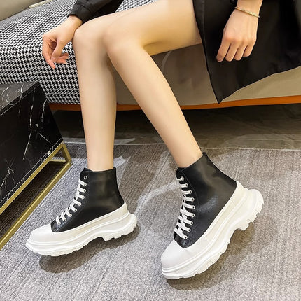 Canvas Shoes for Women 2025 New Spring and Summer White Platform Thick-Soled Half-Slip Versatile High-Top Dad Shoes Mcqueen