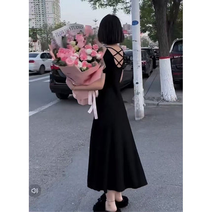 Tiktok Influencer Picks New Summer Style Waist Slimming Pleated Skirt with Hollow Back Design Fishtail Dress for Women
