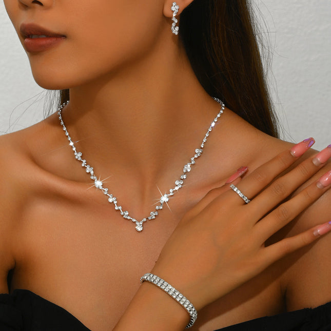Simple Exquisite Hot-selling Claw Chain Necklace Earrings Bracelet suit Three-piece Set Full Diamond Clavicle Chain Dinner Dress Accessories