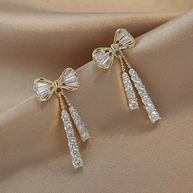 Tassel Earrings 2024 New Fashionable Rhinestone Bow Earrings High-end Temperament Light Luxury Niche Earrings Earrings