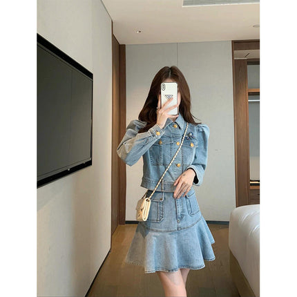 2025 Early Autumn New Women's Clothing Hong Kong Style Retro Denim Loose Short Jacket High Waist Slim Skirt Two-Piece Suit