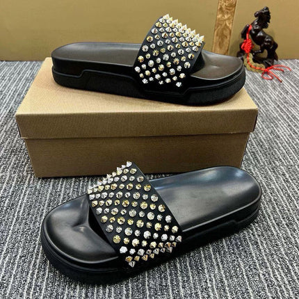 2024 New European and American Middle East Dubai Men's Rivet Decorated Flat Slippers Genuine Leather Slippers Manufacturer Wholesale