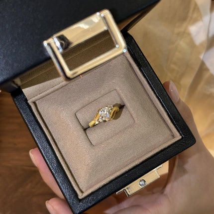 Yinxi 2025 New Light Luxury Ancient Brushed Heart Diamond Ring Niche Design Wave Starry Moon High