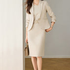 8229 apricot suit + dress comes with belt / S