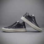 Black / 38