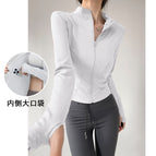 White - waist slimming + built-in pockets / S