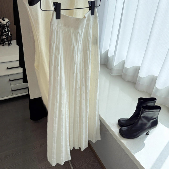 Guangzhou Shisanxing High-Quality Hot-Selling Item~ Deep Gray Textured Cable Knit Loose Comfortable Stylish Thickened Skirt~