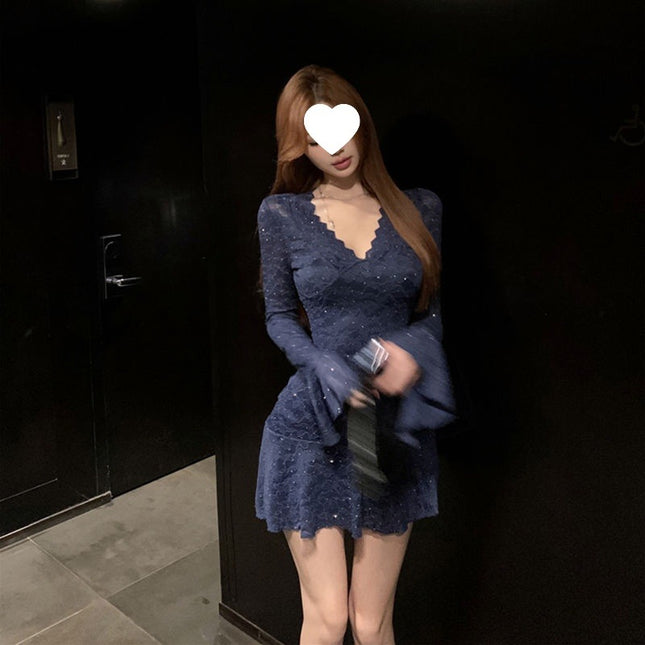 Pure Desire Sexy V Neck Trumpet Long-Sleeved Waist Slimming Look Heavy Lace Dress with Suspender Bottoming Set