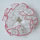 Red edge floral style