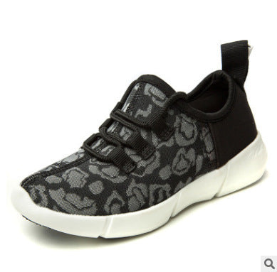 New Spring and Summer Men's and Women's Casual Shoes, Fashionable Luminous Shoes, USB Rechargeable Light Shoes, Fashionable Casual Shoes