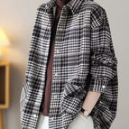 Black (regular) / M