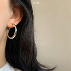 Silver plain hoop earrings 3cm836