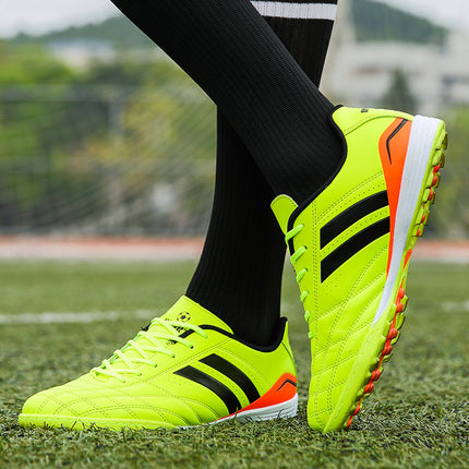 Cross-border plus size 46 broken nails football shoes male and female teenagers students training shoes lawn shoes professional sneaker shoes