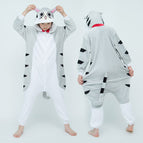 Cheung Cat / 100