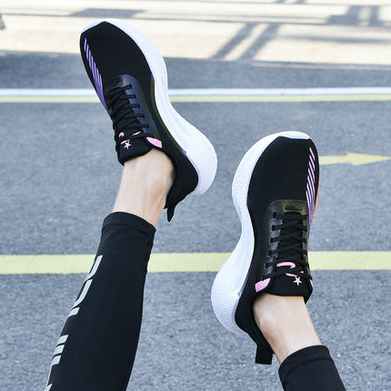 Couple Style Spring and Autum New Sports Shoes Men's Casual Shoes 2025 Lightweight Comfortable Breathable Running Shoes Men's Mesh