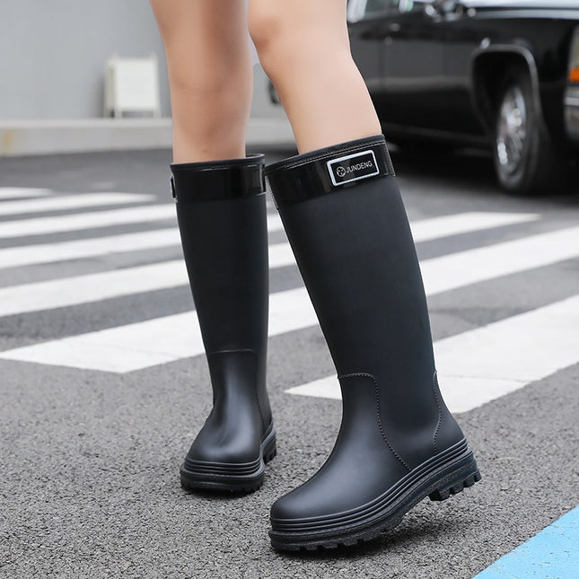New High-Top Rain Boots for Women, Fashionable Outdoor Fishing Water Shoes, Waterproof and Non-Slip Long-Tube Rubber Shoes, Camping Work Rain Boots