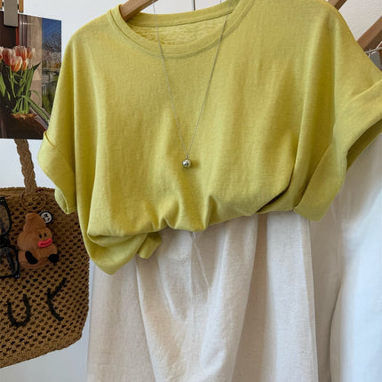 Muyang Recommends It! Minimalist, Relaxed Style Short-Sleeve T-Shirt for Women with Front Short and Back Long Design and Decorative Buttons on the Back
