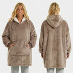 Dark khaki color / Square pocket (small cats and dogs can be placed on top, hands can be placed on the left and right)