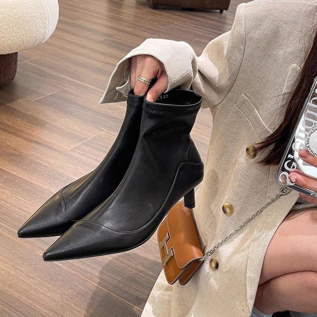 2025 Spring and Autumn New Retro Patchwork Pointed Toe Short Boots Women's Autumn New Soft Leather Kitten Heel Stretch Slim Boots