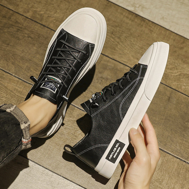Slip-On Men's Shoes Spring and Autumn Kitchen Work Safety Sneakers Black Men's Casual Leather Shoes Soft Sole