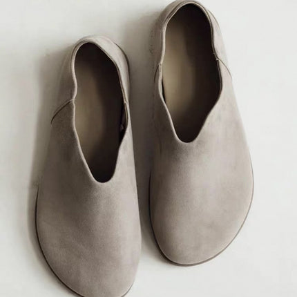 Ox-back velvet! Old Qian Feng Step-on Mueller Shoes Women's 2025 New Retro Casual Flat Loafers Lazy Slippers