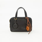 Small black [excluding pendant]