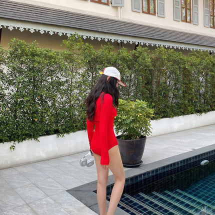 Long-Sleeved Red Simple One-Piece Swimsuit for Women Korean Ins Sexy Small Breast Sling Slimming Look Vacation Seaside Two-Piece Set