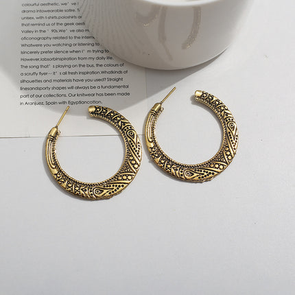 European and American exaggerated retro big earrings simple temperament popular geometric alloy Xizang pattern carved C- shaped ear studs earrings for women