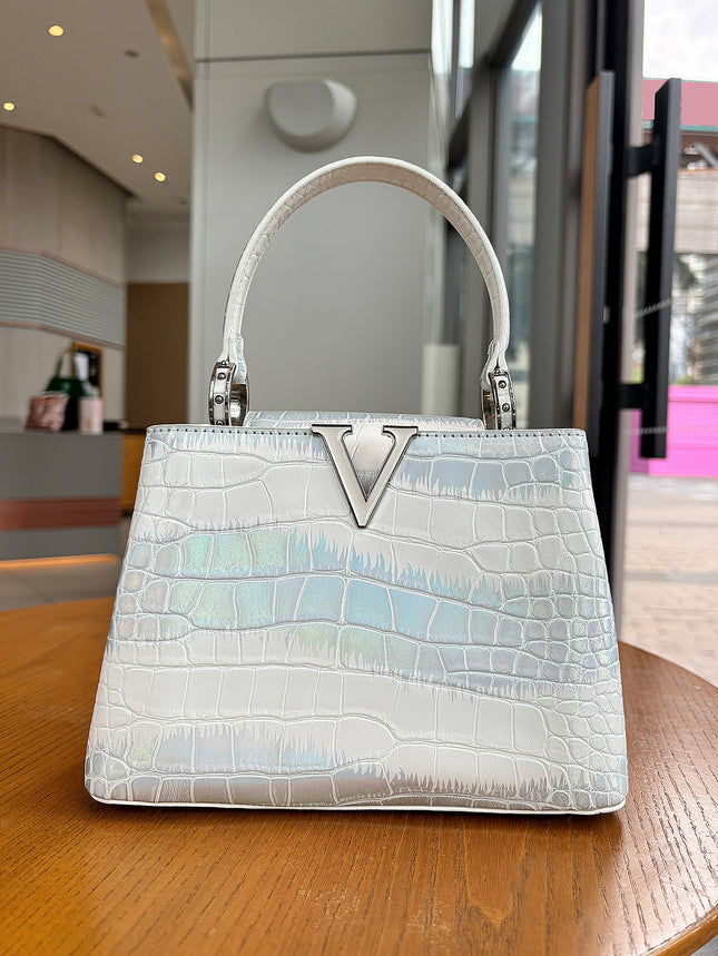 Lady Handbag 2025 Light Luxury High-end Fashion Ladies Handbag Himalayan V-shaped Colorful Gradient Snake Pattern