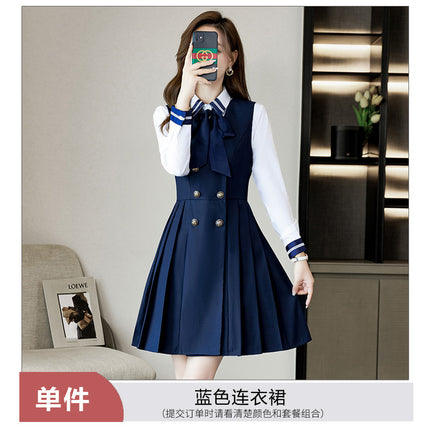 Kindergarten teacher garden clothes interview clothing dress suit group kindergarten teacher fashion temperament early education overalls women