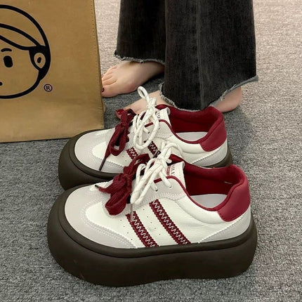 Retro German Training White Shoes for Women, New Thick-Soled Autumn New Height-Increasing Versatile Sports Shoes, Casual Sneakers