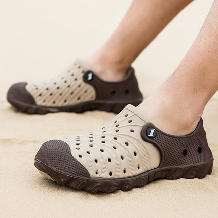 Hole Shoes Men's Summer Baotou Sandals and Slippers Dual-use plus size All-match Soft-soled Garden Shoes Outer Wear Beach Shoes Men's Sandals