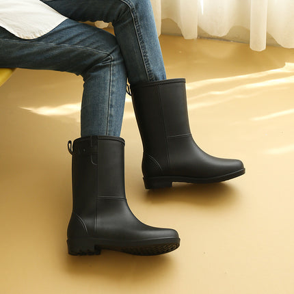 Fashionable Rain Boots for Women, Mid-Calf Women's Water Shoes, Women's Adult Velvet Rain Boots, Non-Slip Half-Tube Water Boots, Women's Rubber Shoes Wholesale
