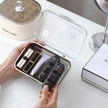 Portable Pill Box, Medicine Dispenser, Three Meals a Day Mini Medication Reminder Box, Seven Days a Week, Can Be Stacked
