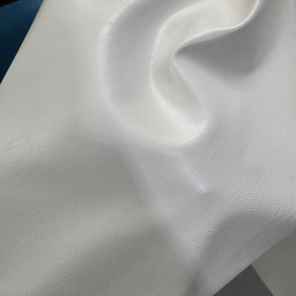 Elastic Pu Soft Leather Fabric with Fine Grain for Bags and Shoes, Flat Elastic Clothing Material, Plain Weave Garment Accessories for Cross-Border Trade