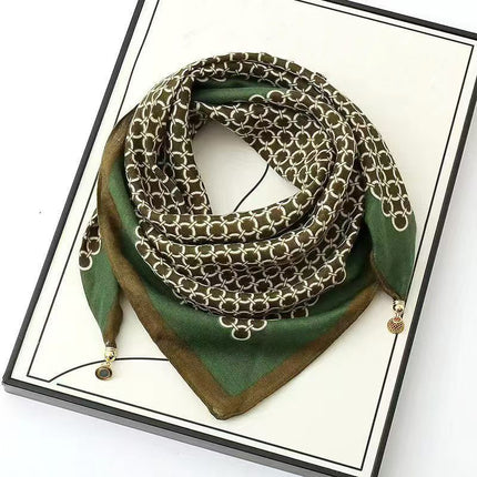 2026 New Style Warm Square Scarf with Magnetic Buckle, Triangular Silk Scarf, Cotton Scarf for Women, Stylish Neck Warmer for Spring, Autumn, and Winter, Versatile and Elegant