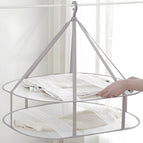 Please put a laundry bag before washing clothes and lay them flat to dry / S