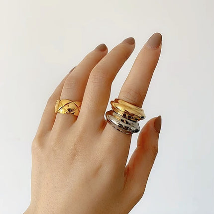 Japanese and Korean-style Irregular Geometry Exquisite Ring Titanium Steel Electroplated Overlapping High-grade Sense Ring Female Niche Color-free Accessories