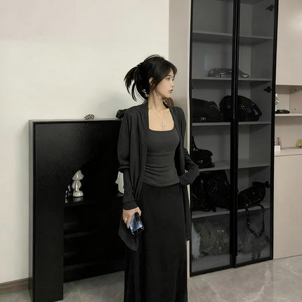 Gray Fishtail Skirt for Women, Autumn and Winter Long Skirt, Versatile Elegant, A-Line Hip-Covering Slimming Look Knitted Skirt, Mid-Length Skirt