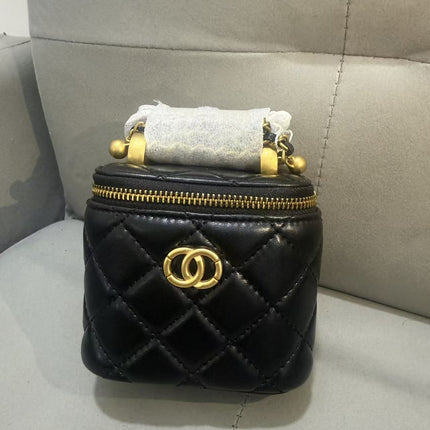 Spring and Summer Chanel Style Gold Ball Diamond Plaid Chain Bag Genuine Leather Women's Bag 2024 New Mini Lipstick Box Bag Crossbody Bag