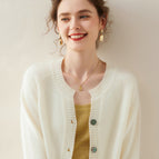 Cream white / M
