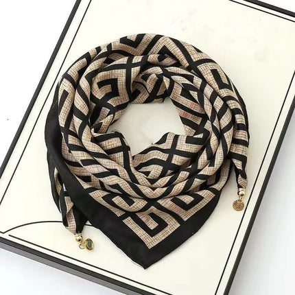 2026 New Style Warm Square Scarf with Magnetic Buckle, Triangular Silk Scarf, Cotton Scarf for Women, Stylish Neck Warmer for Spring, Autumn, and Winter, Versatile and Elegant