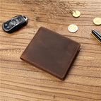 Discoloration reddish brown [Crazy Horse first layer cowhide]]