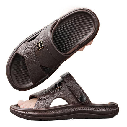 Men's Summer Casual Soft-Soled Dad Leather Slippers for Outdoor Driving and Casual Sandals