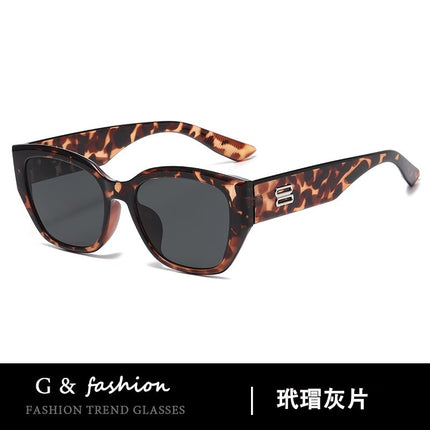 2025 New Large-Frame Sunglasses for Women, High-End Beach Style, Trendy Influencer Style, Street Photography, Slimming Effect for Square and Round Faces