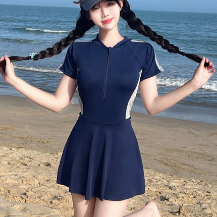 One-Piece Girls' Swimsuit 2026 New Summer Conservative Slimming Cover-Up Pure Desire Internet Celebrity Style Student Class Hot Spring Bathing