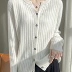 White / M