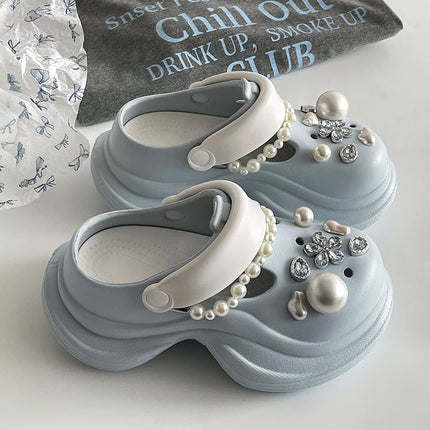2026 Summer Women's Clogs with Water Pearl Necklace, Non-Slip Closed-Toe Eva Slippers with Height Increase and Stylish Appearance