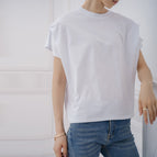 White cold feeling / M