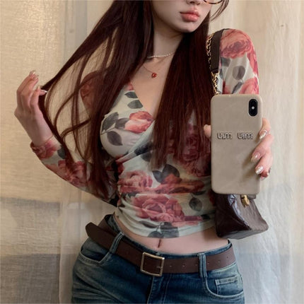 Vintage Rose Print Slim-fit T-shirt Women's Spring and Summer Thin Mesh Long-sleeved Sun-protective Shirt Slim-fit V-neck Sweet and Hot Small Top